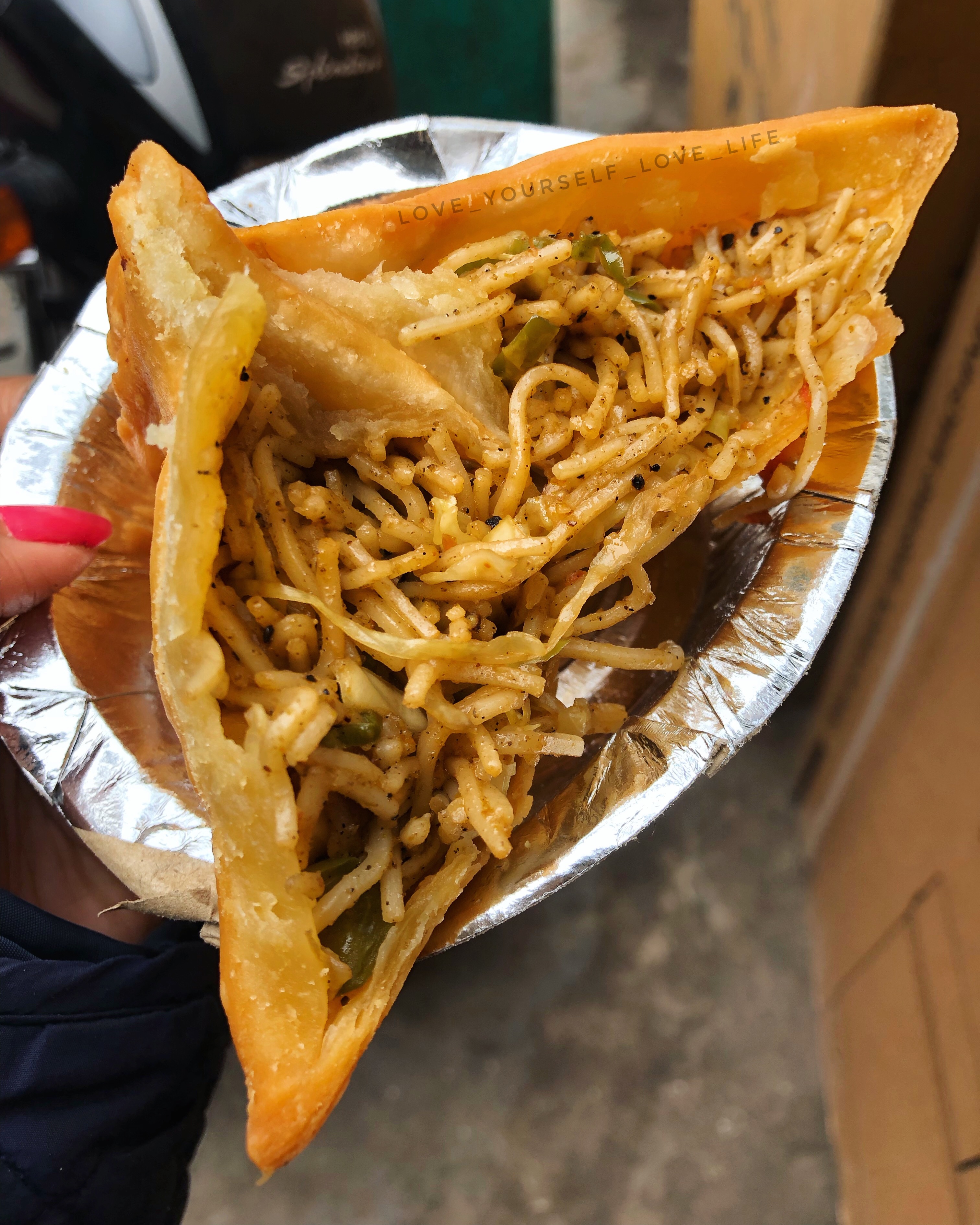 6A32E2F6-B8E3-47C6-8936-36643059EAEF